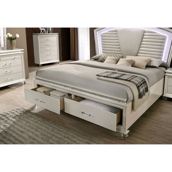 Furniture of America Xian 3-piece Bed with Nightstand and Dresser Set - - 30374745