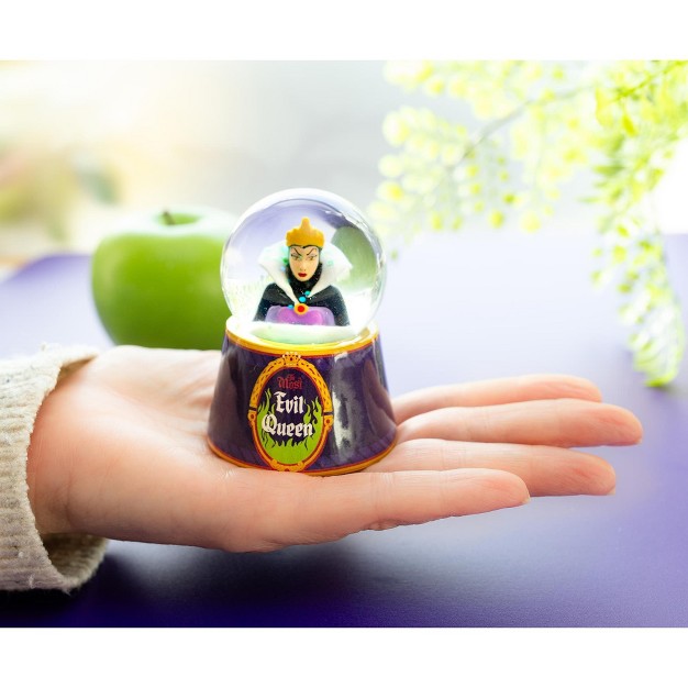 Mini Light up Snow Globe