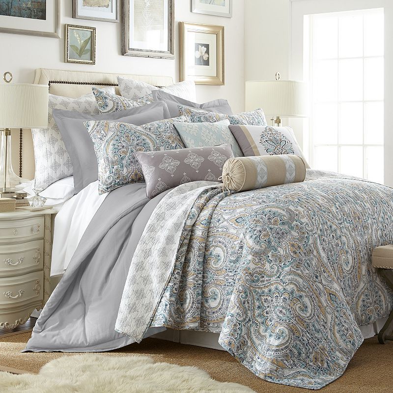 Levtex Home Rome Quilt Set