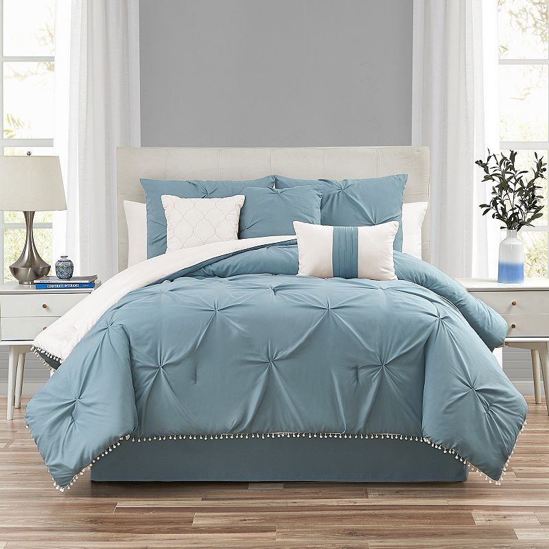 Pom-Pom Comforter Set