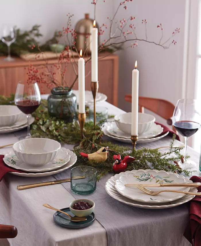 Lenox French Perle Berry Holiday Dinner Plates Set Set of 4