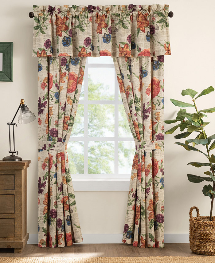 Patricia Nash Parisian Newspaper Lined Tailored Valance