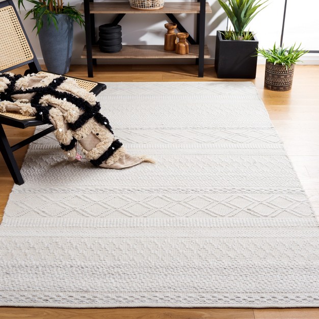 Natura Nat934 Hand Woven Area Rug Safavieh