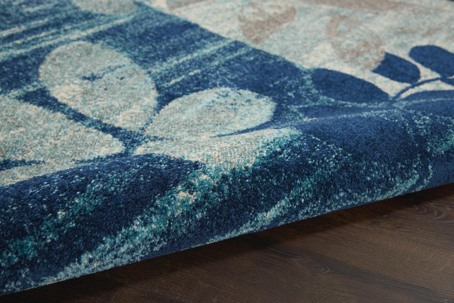 Serene Modern Botanical Navy/Light Blue 53 x 73 Area Rug， (5and#8242; x 7and#8242;)