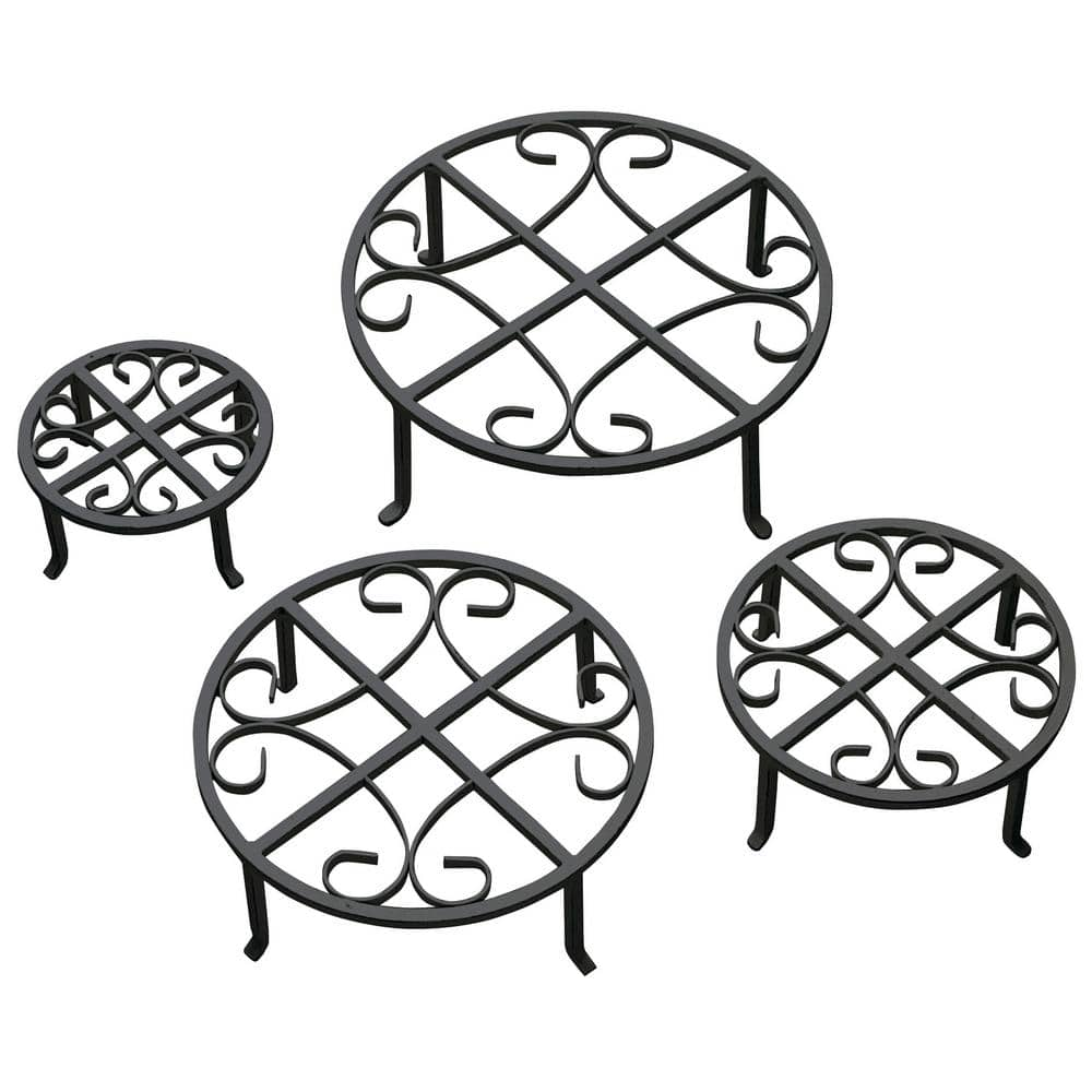 Red Carpet Studios Black Iron Plant Stand (Set of 4) 39003