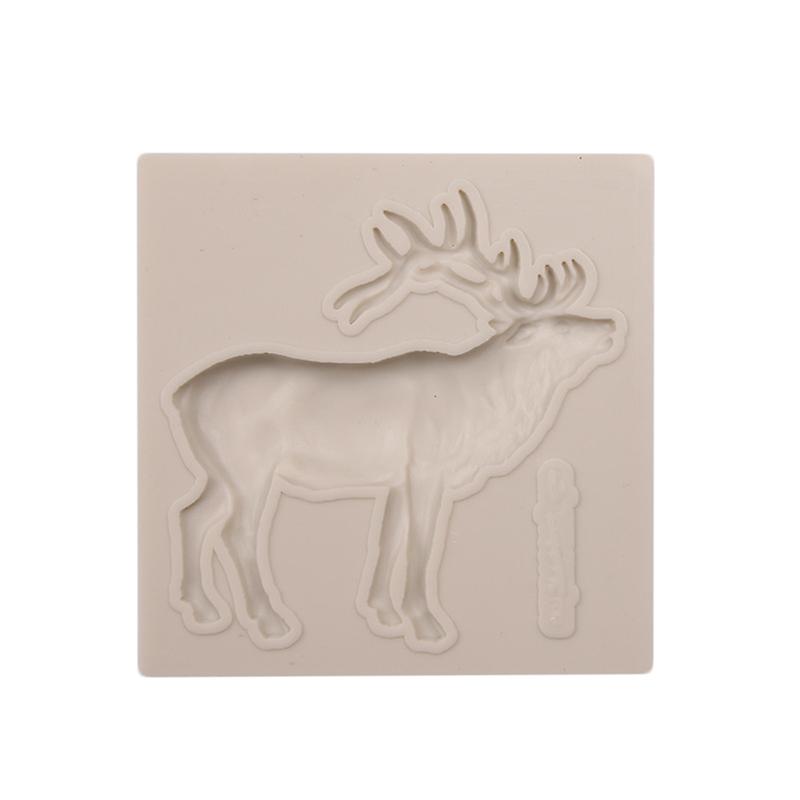 Christmas Reindeer Shape Cake Mold - 1pc