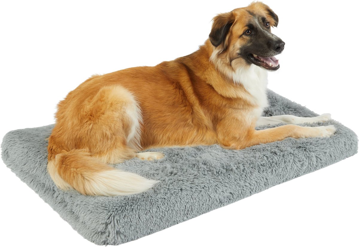 Frisco Eyelash Orthopedic Dog Crate Mat