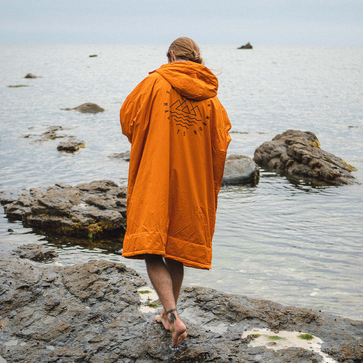 Escapism Recycled Towel Lined Changing Robe - Sunrise Orange