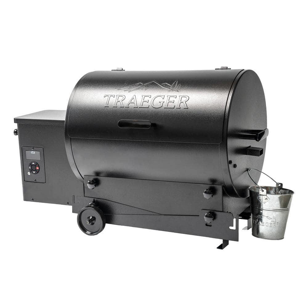 Traeger Tailgater 20 Pellet Grill in Black