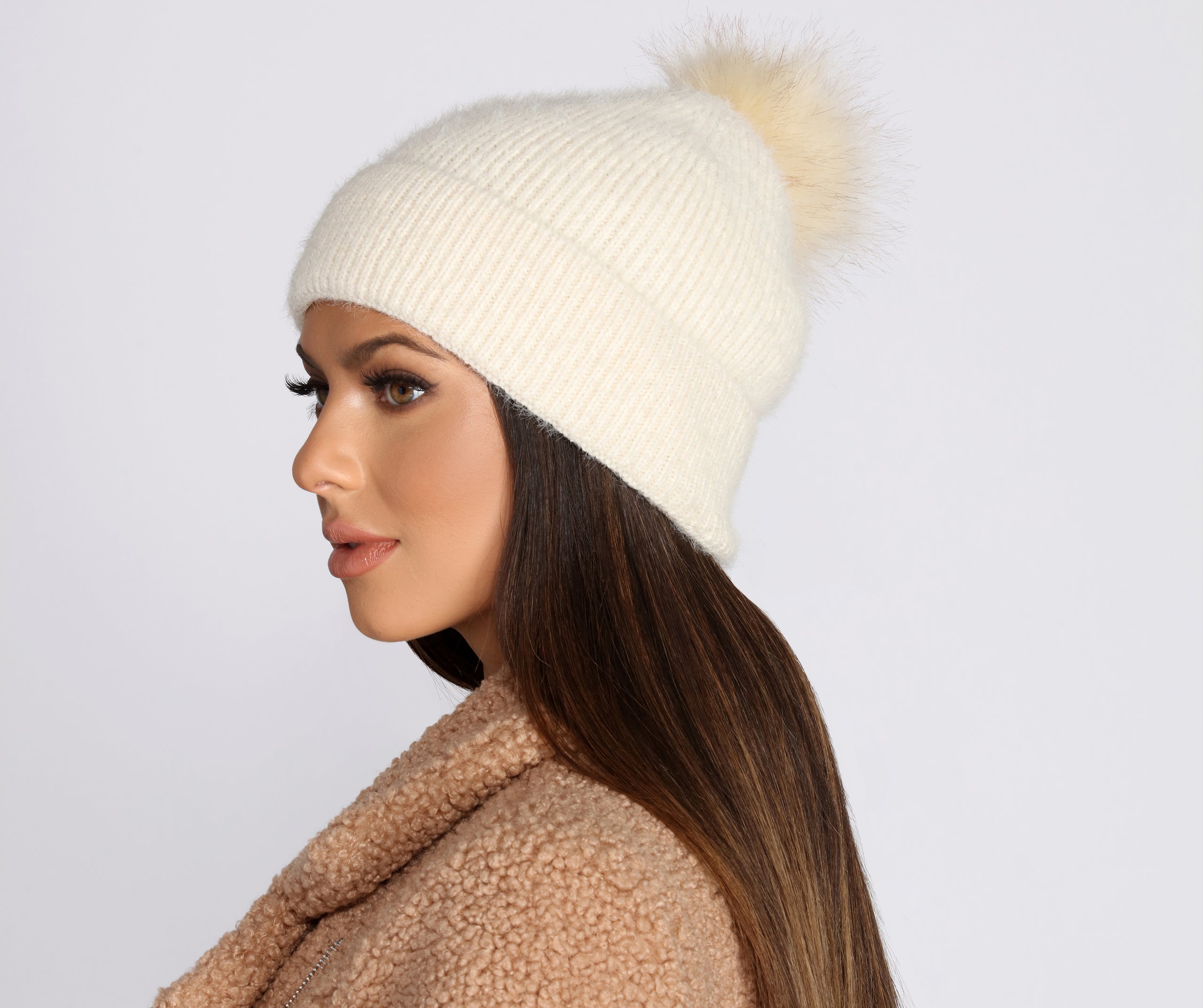 Chilly Days Pom Knit Beanie