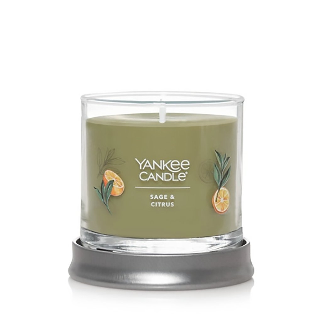 Yankee Candle  Signature Small Tumbler Candle in Sage & Citrus