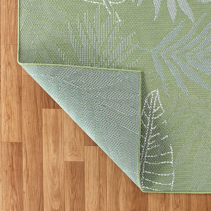 World Rug Gallery Contemporary Floral Leaves Indoor/Outdoor Waterproof Patio Area Rug