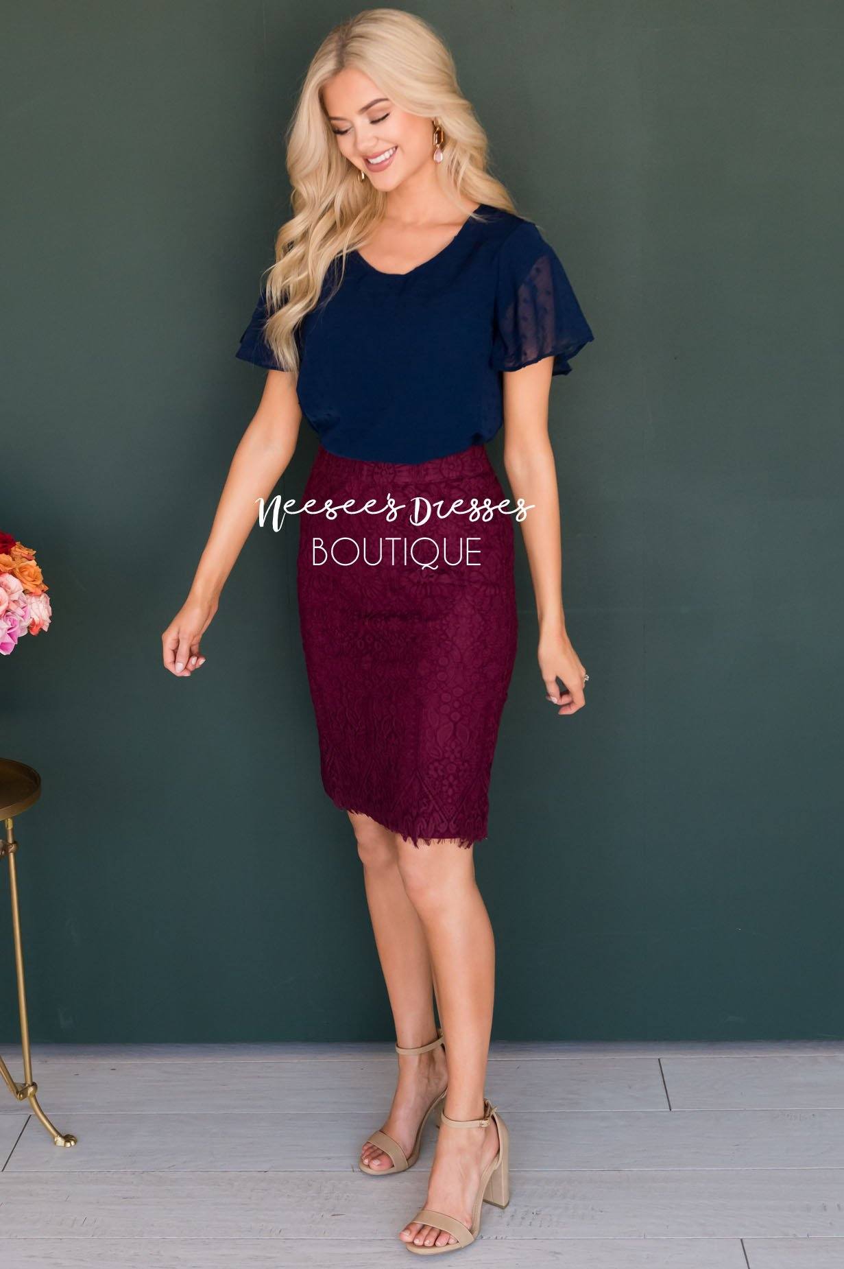 Lovely Wine Lace Pencil Skirt