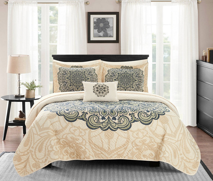 Chic Home Raina 4 Piece King Quilt Set