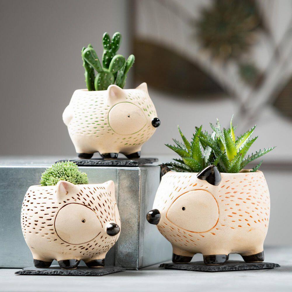 SULLIVANS 4.5quot 4quot and 3.5quot Kitschy Hedgehog Ceramic Planter (Set of 3) N2757