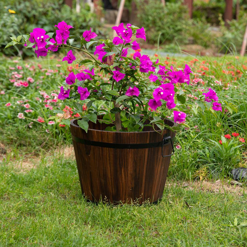 Gardenised Rustic Wooden Whiskey Barrel Planter with Durable Medal Handles and Drainage Hole - Medium QI003236.M