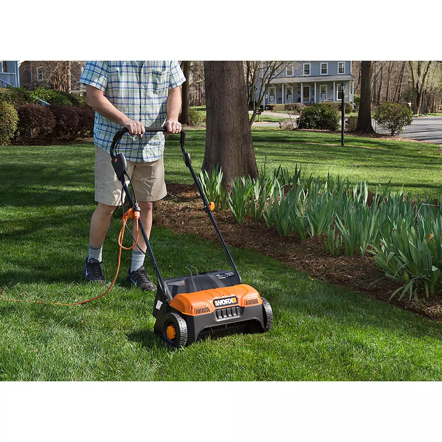 WORX WG850 12 Amp 14 Inch Corded Electric Dethatcher， Black