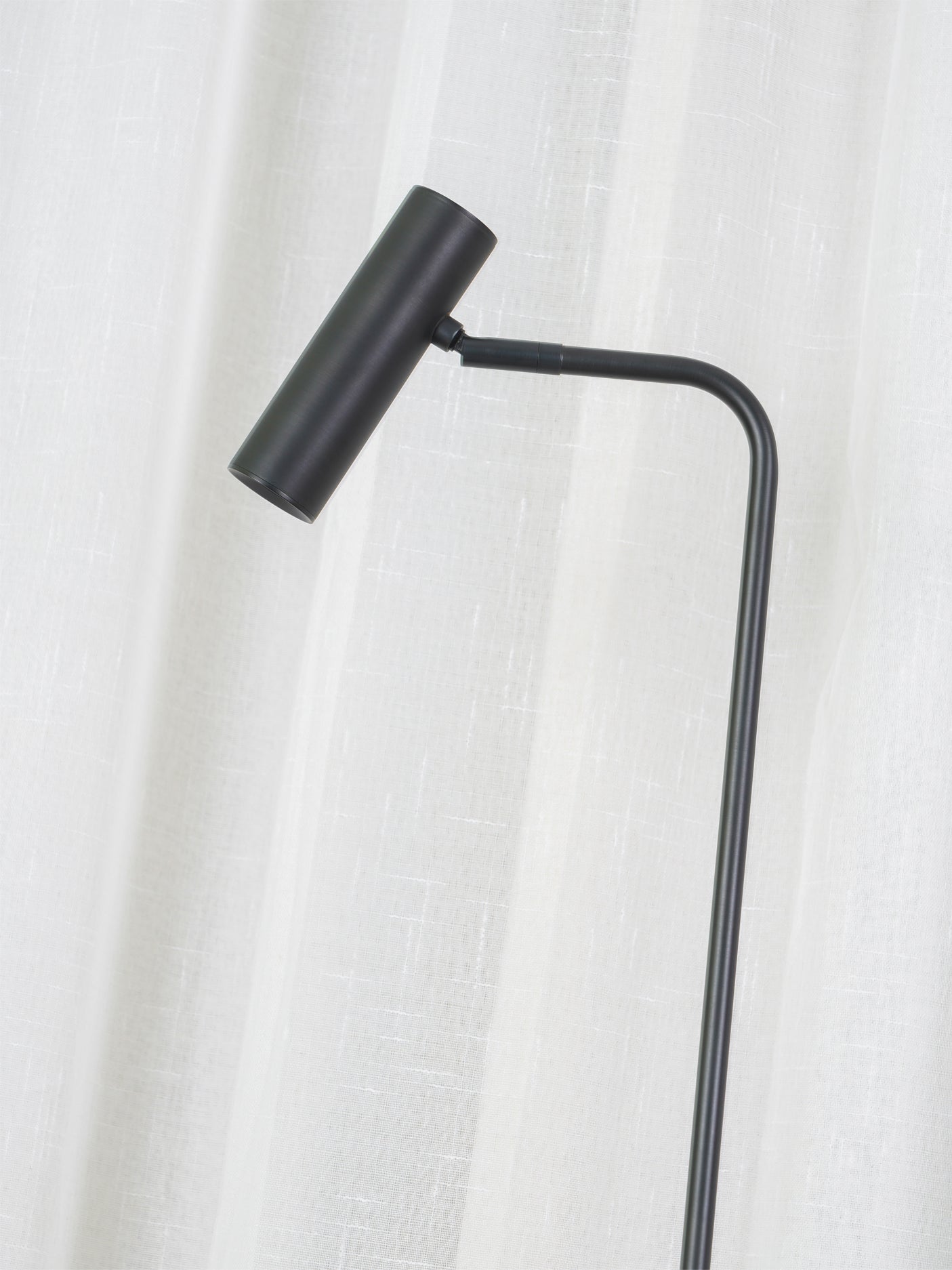 Torris Floor Lamp