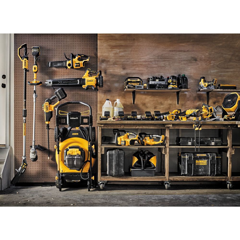 DEWALT 20V MAX 8