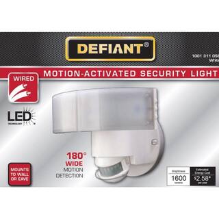 Defiant 125 Watt Equivalent 1600 Lumen 180 Degree White Motion Sensing Dusk to Dawn SMD LED Flood Light (1-Pack) DFI-5982-WH