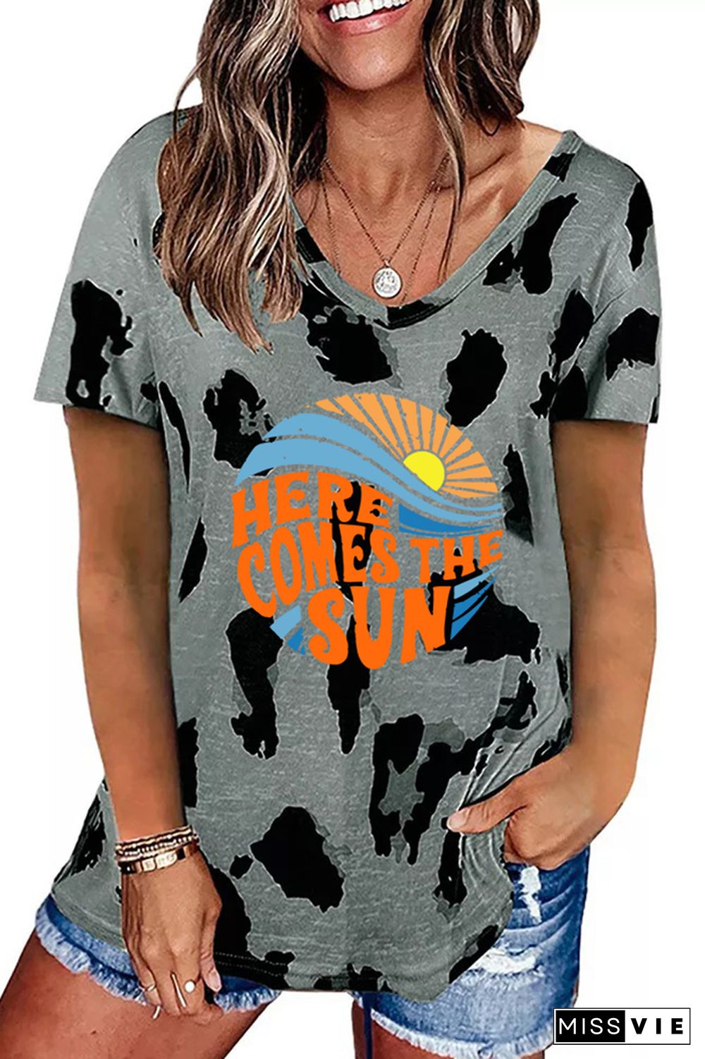 Here Comes the Sun Leopard Printed Casual Loose Short Sleeve T-shirt