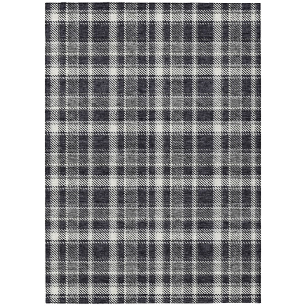 Machine Washable Indoor/ Outdoor Traditional Plaid Chantille Rug