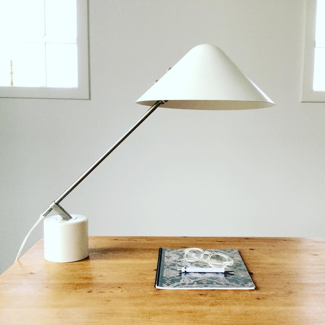 Small Hat Table Lamp