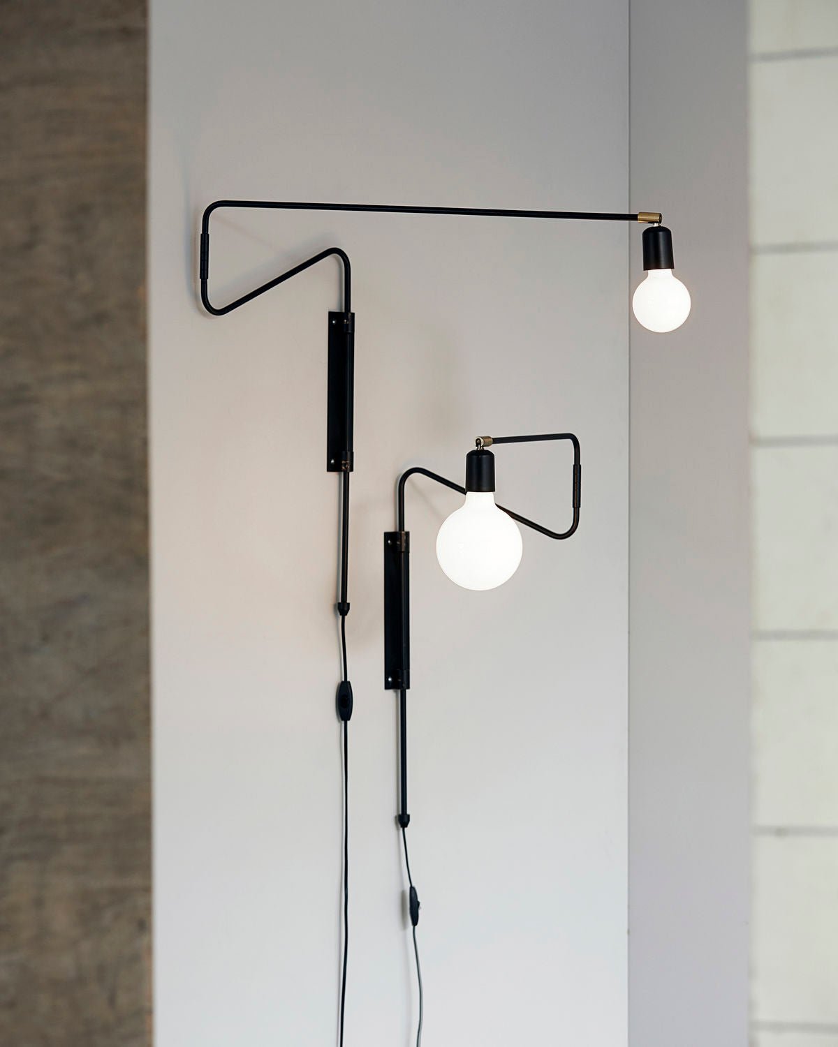 Swing Wall Lamp