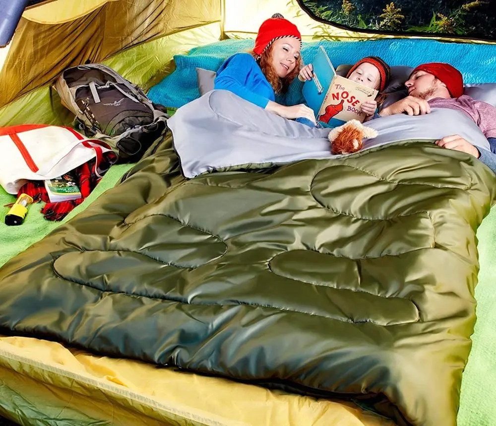 Lightweight 2 Person Waterproof Sleeping Bag for Adults Or Teens in cold weather