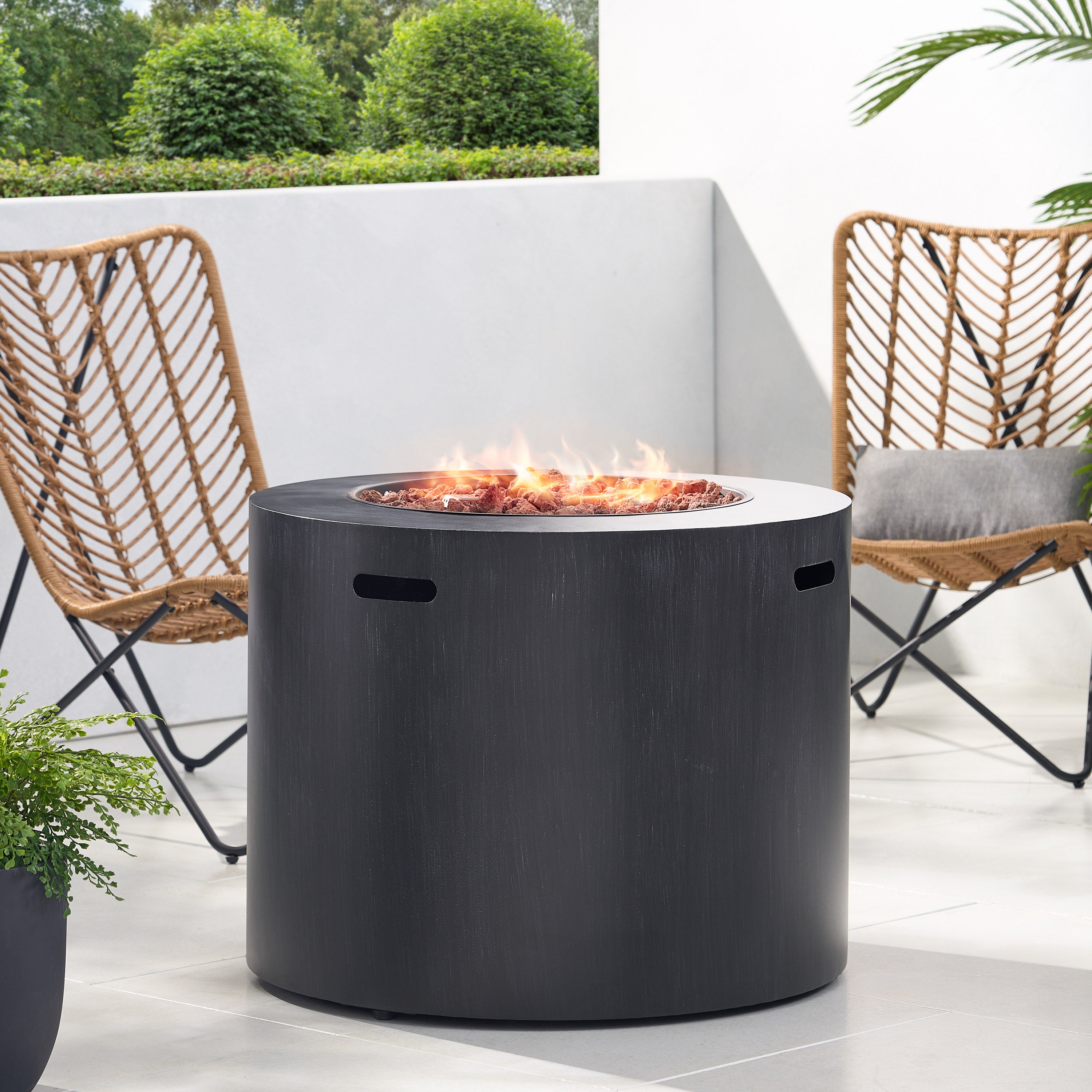 Jasmine Outdoor 40,000 BTU Circular Fire Pit, Brushed Black