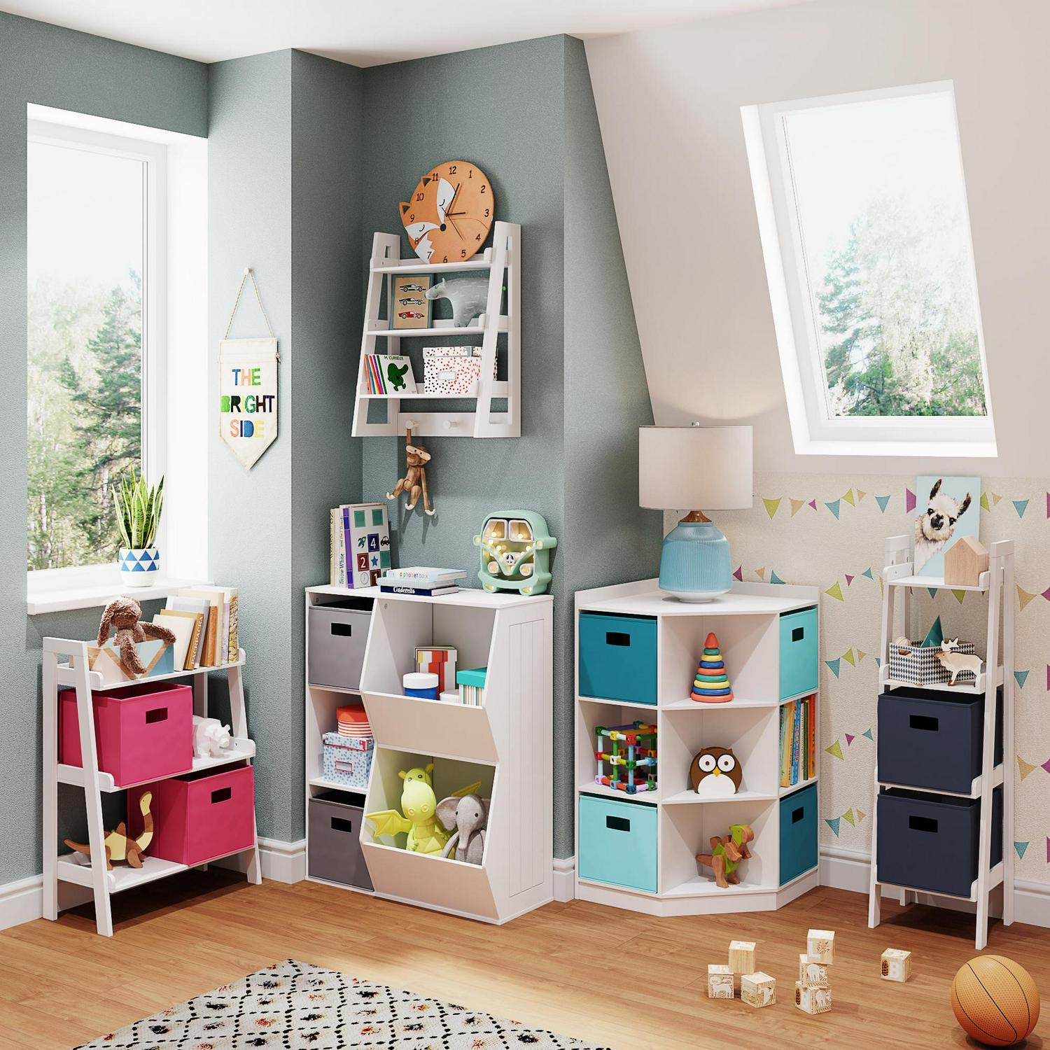 RiverRidge Home Kids 6  Cubby， 3  Shelf Corner Cabinet  White