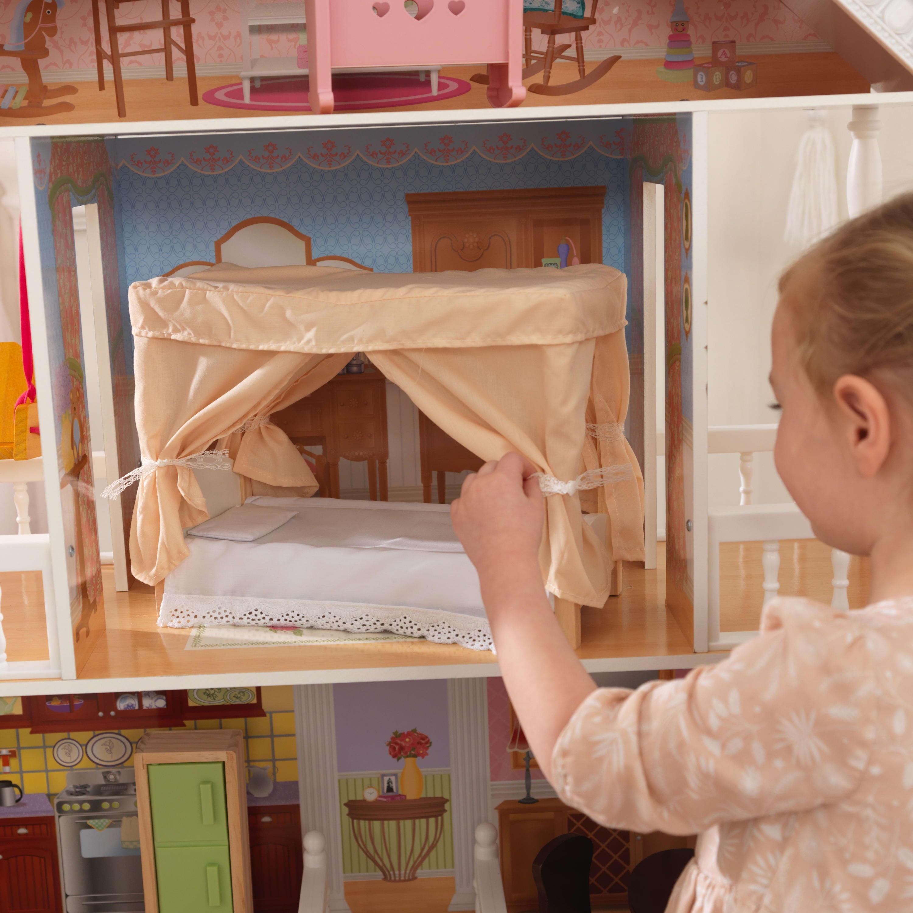 KidKraft Savannah Wooden Dollhouse， Over 4 feet Tall with Porch Swing and 14 Accessories
