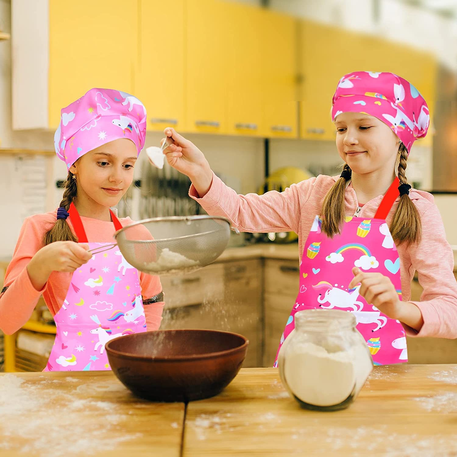 Sylfairy Aprons for Kids Girls with Hat and Big Pocket Kitchen Chef Aprons Smock for Cooking Baking and Gardening (Pink+Rose Red， S， 3-5Years)