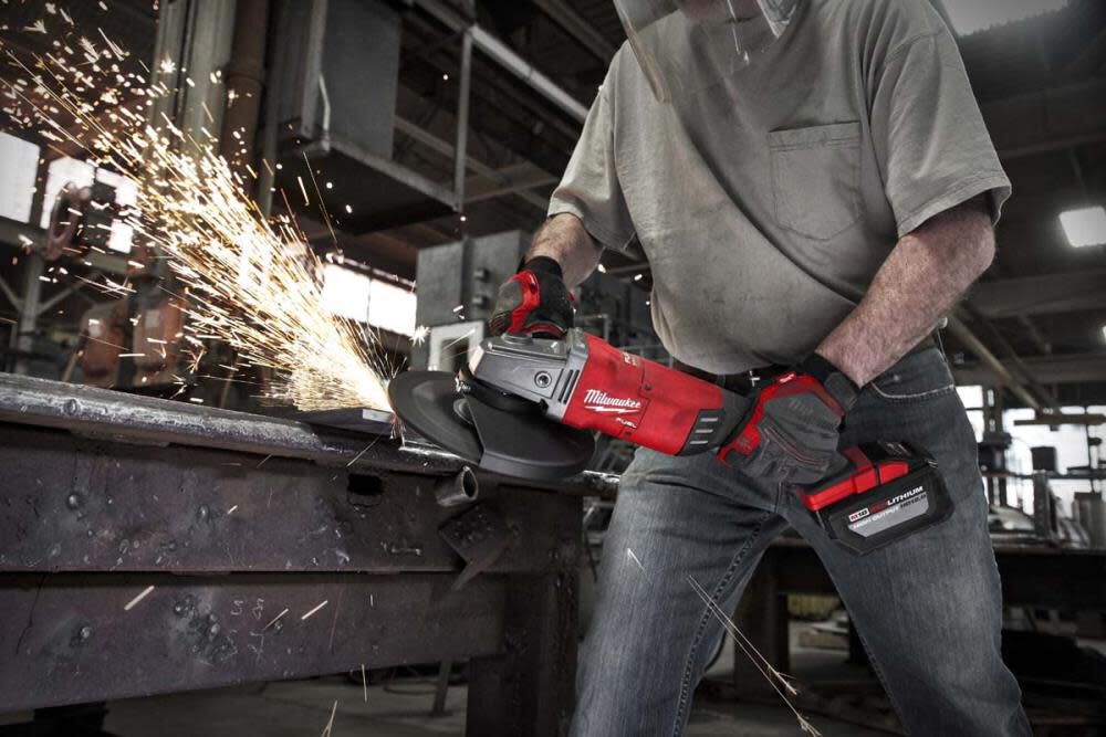 Milwaukee M18 FUEL 7 in. / 9 in. Large Angle Grinder Kit 2785-21HD from Milwaukee