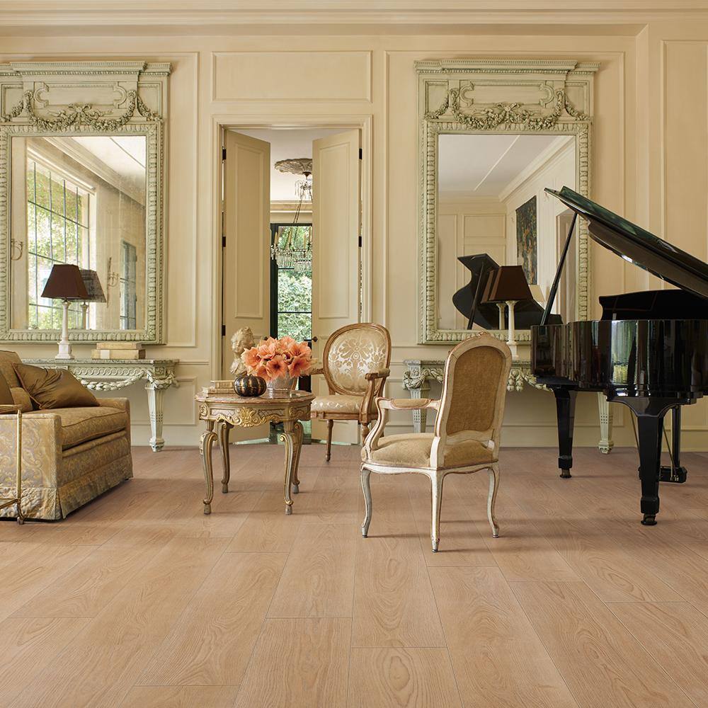 Malibu Wide Plank French Oak Astoria 20 MIL 9.1 in. x 60 in. Click Lock Waterproof Luxury Vinyl Plank Flooring (30.5 sq. ft.case) HDMLCL364RC