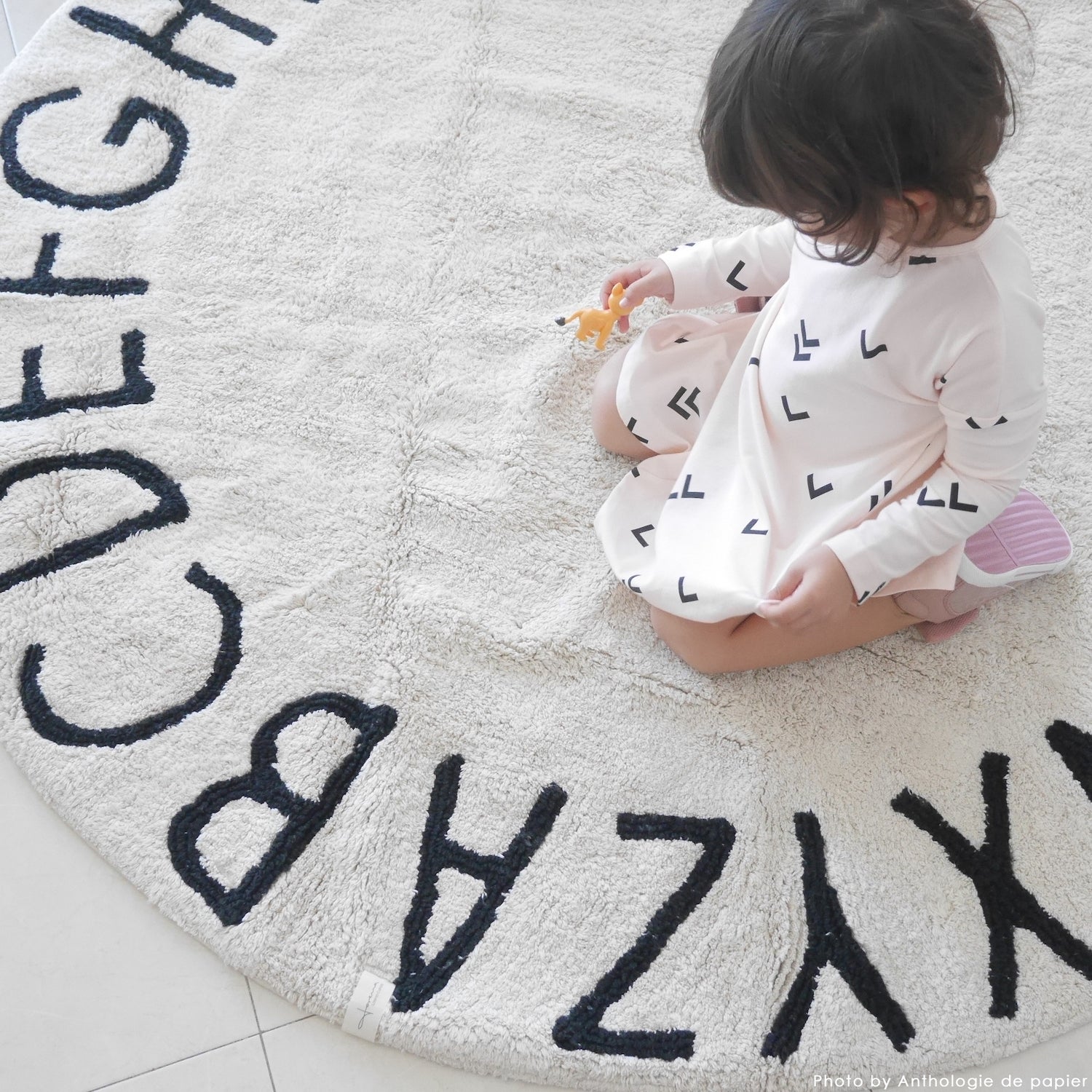 Abc Natural Round Rug