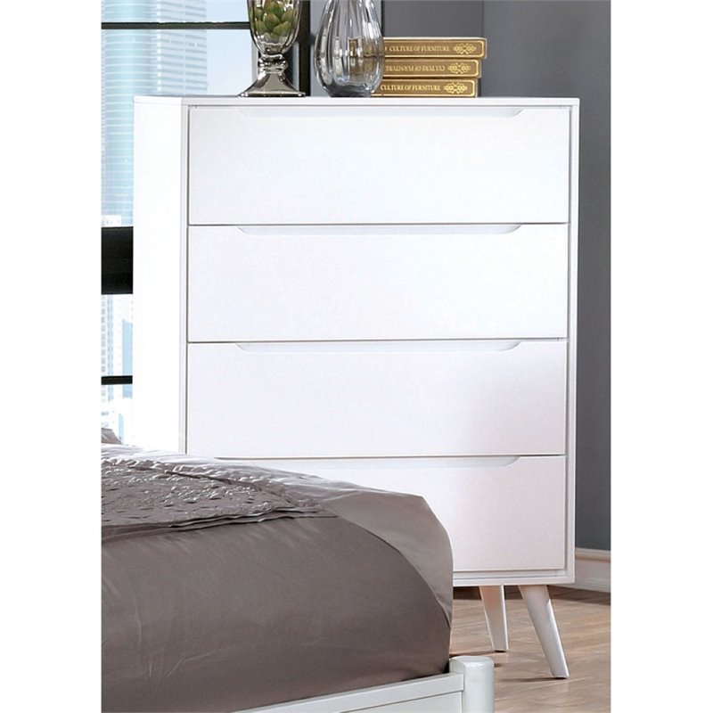 Furniture of America Belkor Mid-Century Modern Wood 4-Drawer Chest in White