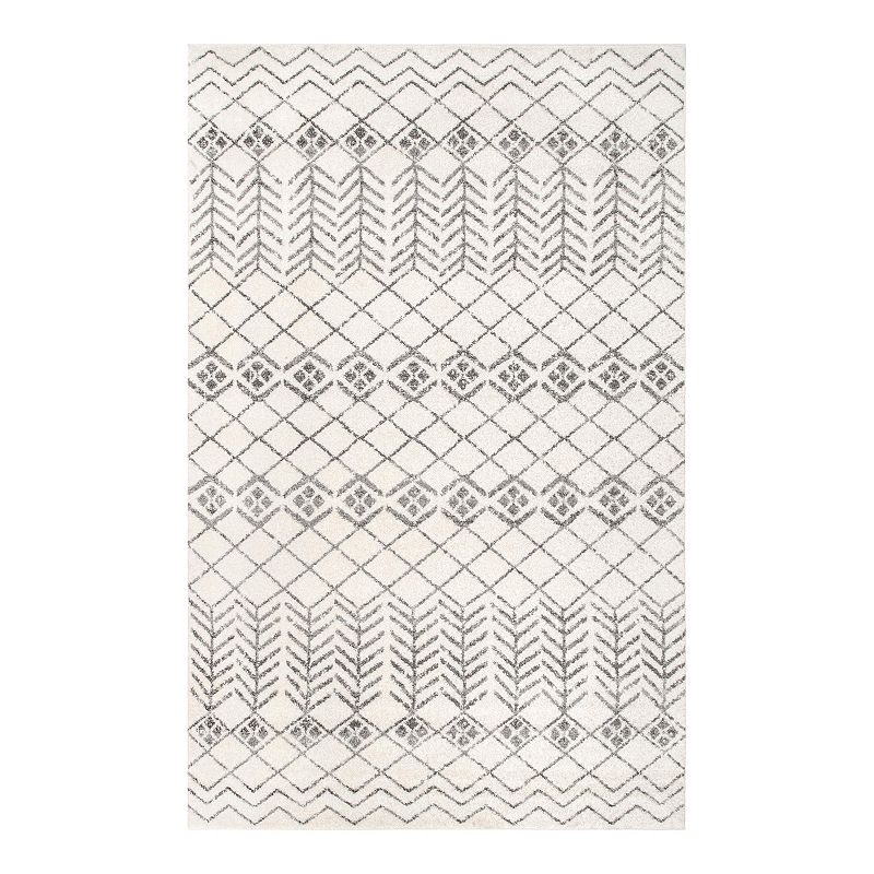 nuLOOM Kenzie Geometric Diamond Area Rug