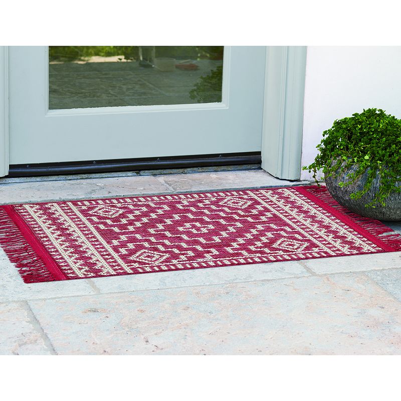 Sonoma Goods For Life® Indoor/Outdoor Red Geo Diamond Rug