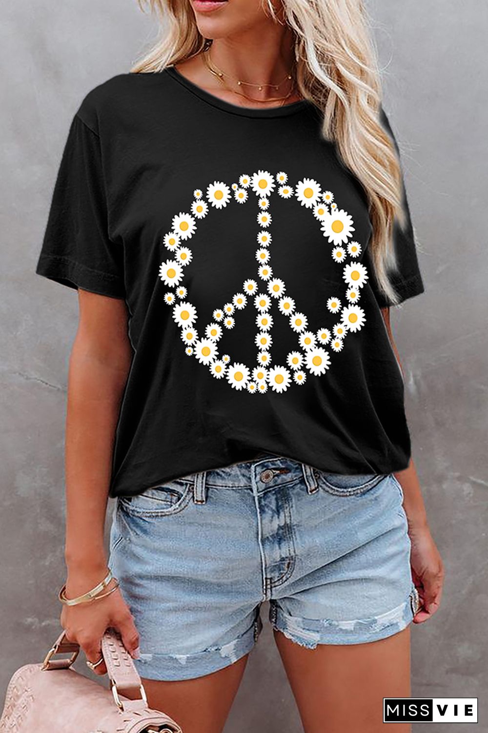 Daisy Printed Graphic Tees for Women Wholesale Short Sleeve Top