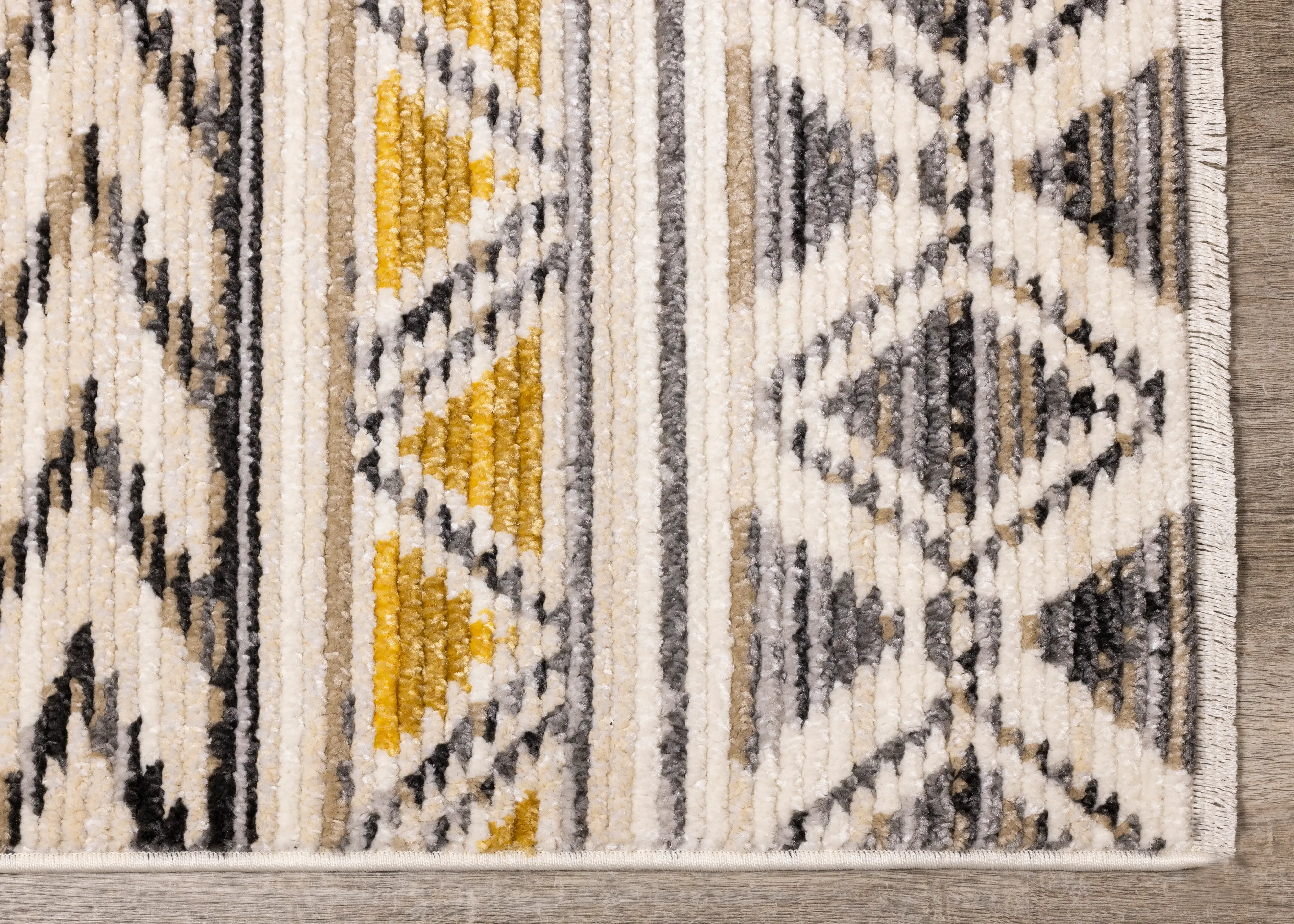 Calabar 5 x 8 Yellow Gray Area Rug