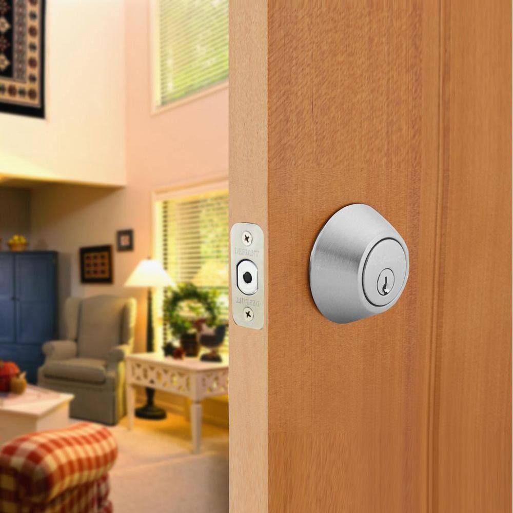 Defiant Single Cylinder Stainless Steel Deadbolt DL61