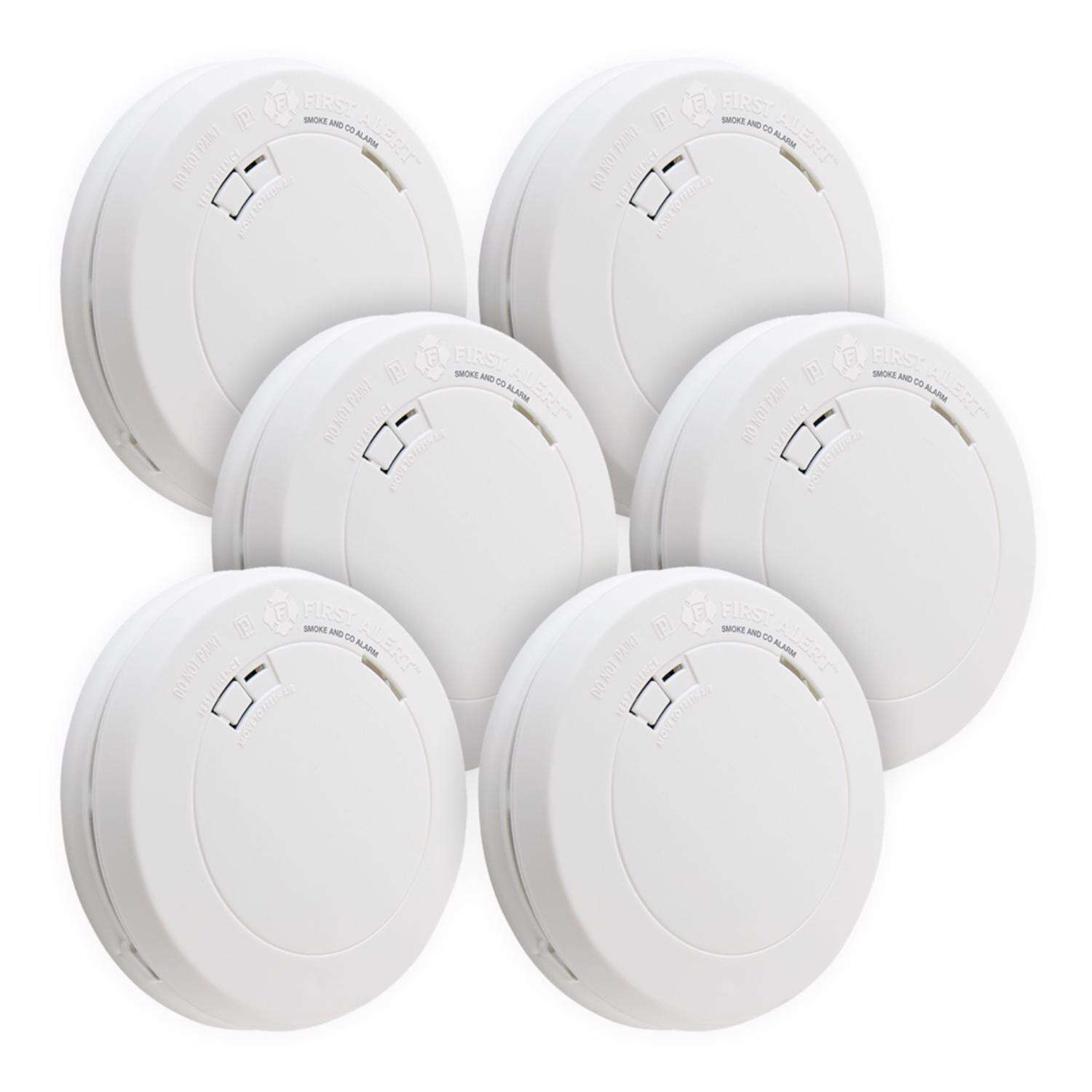 BRK Battery-Powered Electrochemical/Photoelectric Smoke and Carbon Monoxide Detector