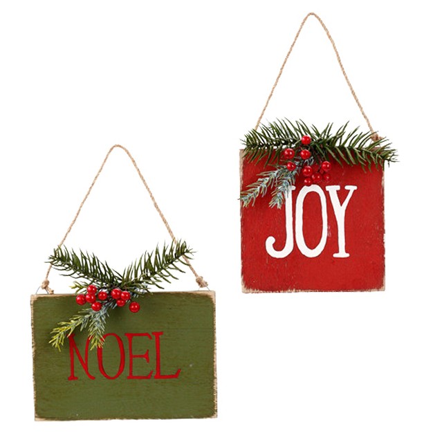 Hanging quot noel quot Christmas Wall Decor With Pine And Berries