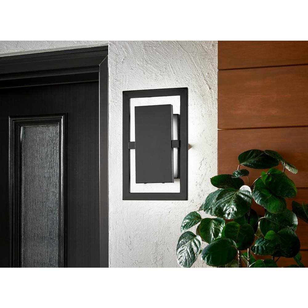 Home Decorators Collection Railford 1-Light Oil Rubbed Bronze Outdoor Integrated LED Wall Lantern Sconce with Etched Lens 23740