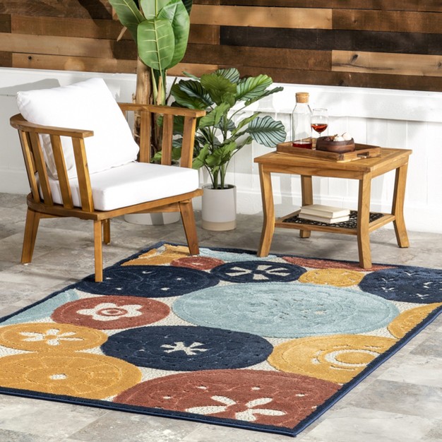 Nuloom Crissie Coastal Sand Dollar Indoor outdoor Patio Area Rug