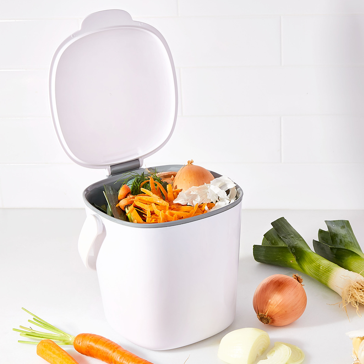 OXO Compost Bin