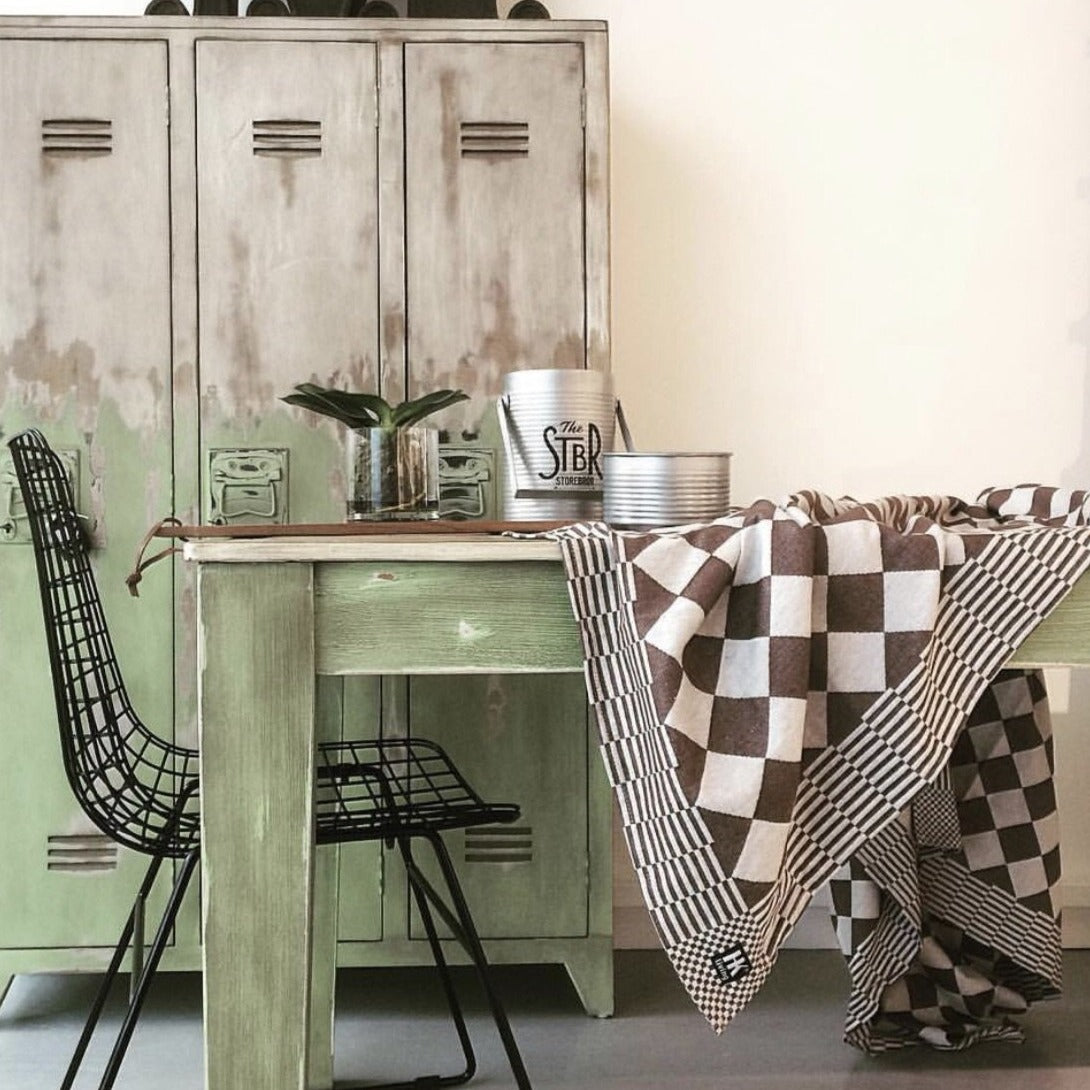 Traditional Dutch tablecloth - brown