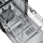 DW80R5061UG StormWash 48Decibel Dishwasher in Black Stainless