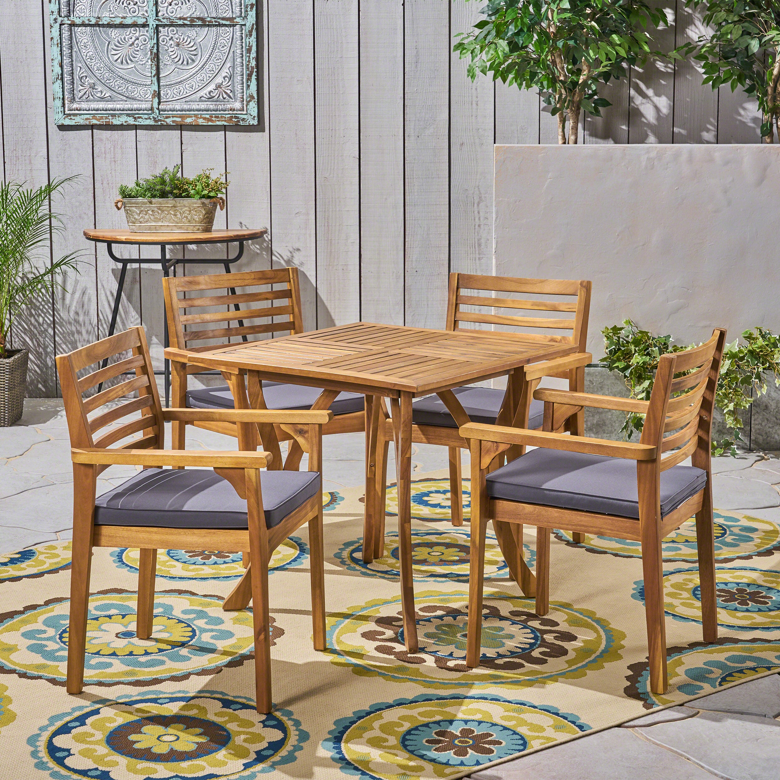 Phoenix Outdoor Acacia 4-Seater Dining Set with Cushions and 32